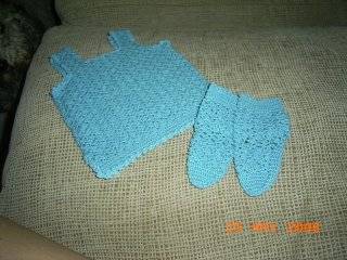 Ropa de bebé tejida a :: Patrones para tejer un conjunto de camisita y calcetines de verano para bebé